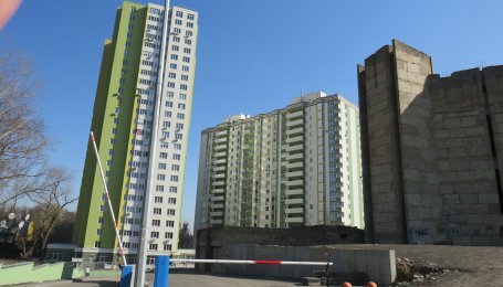 Динамика строительства жилого комплекса «Герцен Парк» по состоянию на 12 апреля 2018 года 